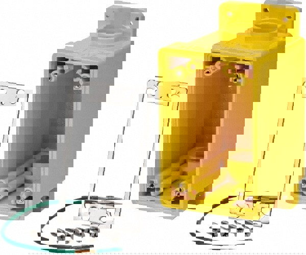 Electrical Outlet Box: Polyvinylchloride, Rectangle, 6